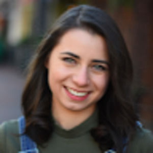 Meet your Posher, Julianna